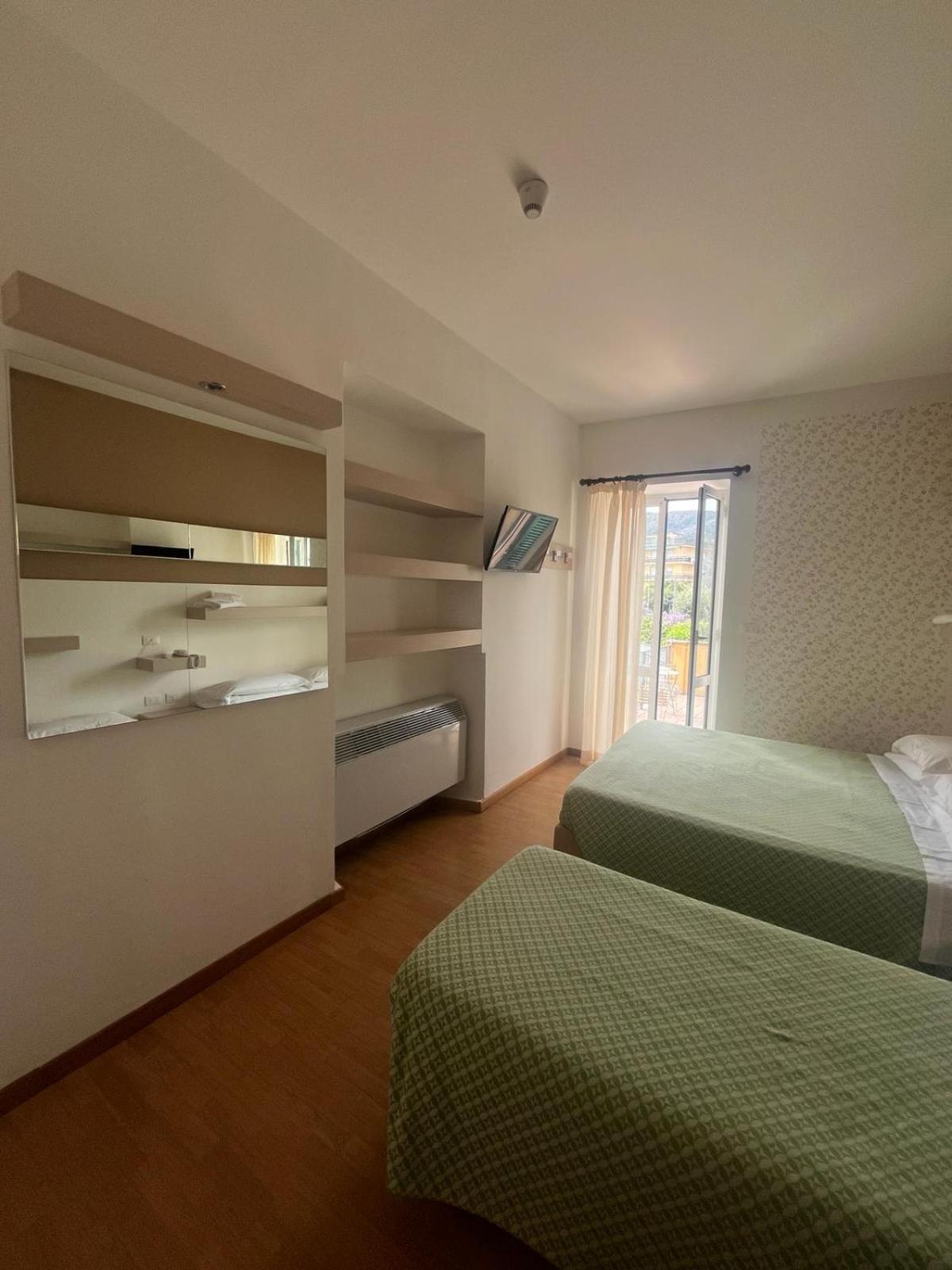 Hotel Melograno