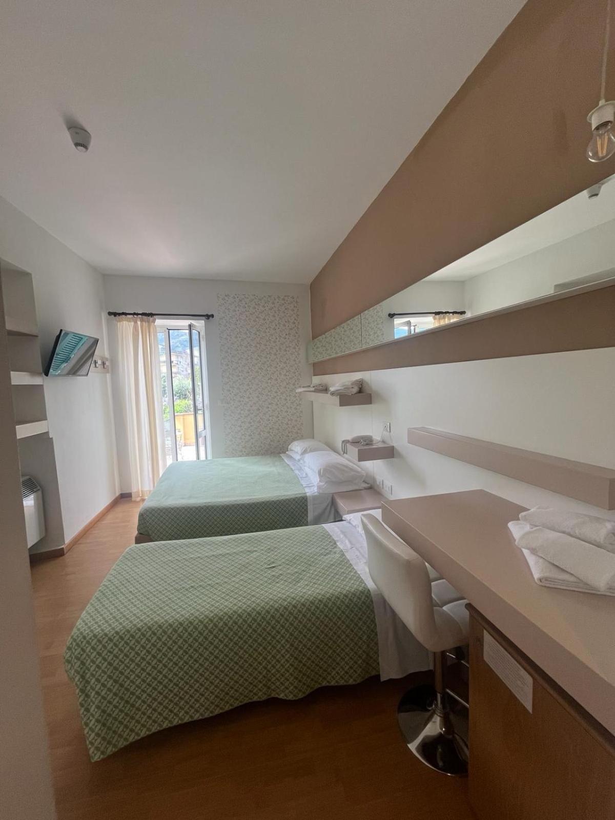 Hotel Melograno 3*